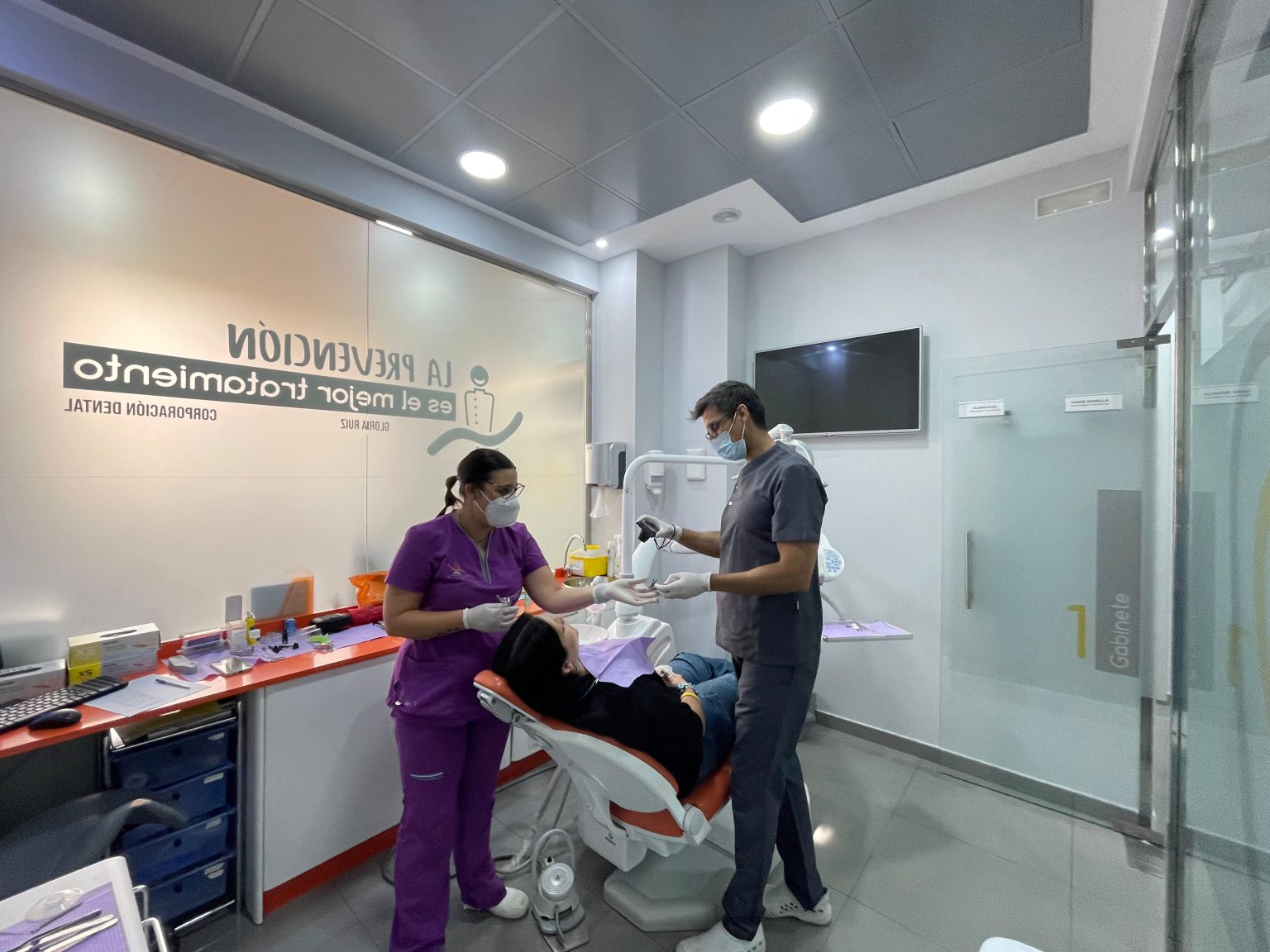 Equipo de Corporación Dental 1